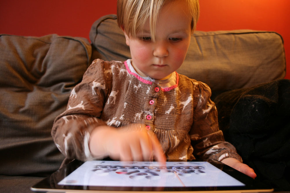 Testing the app with young children and caregivers